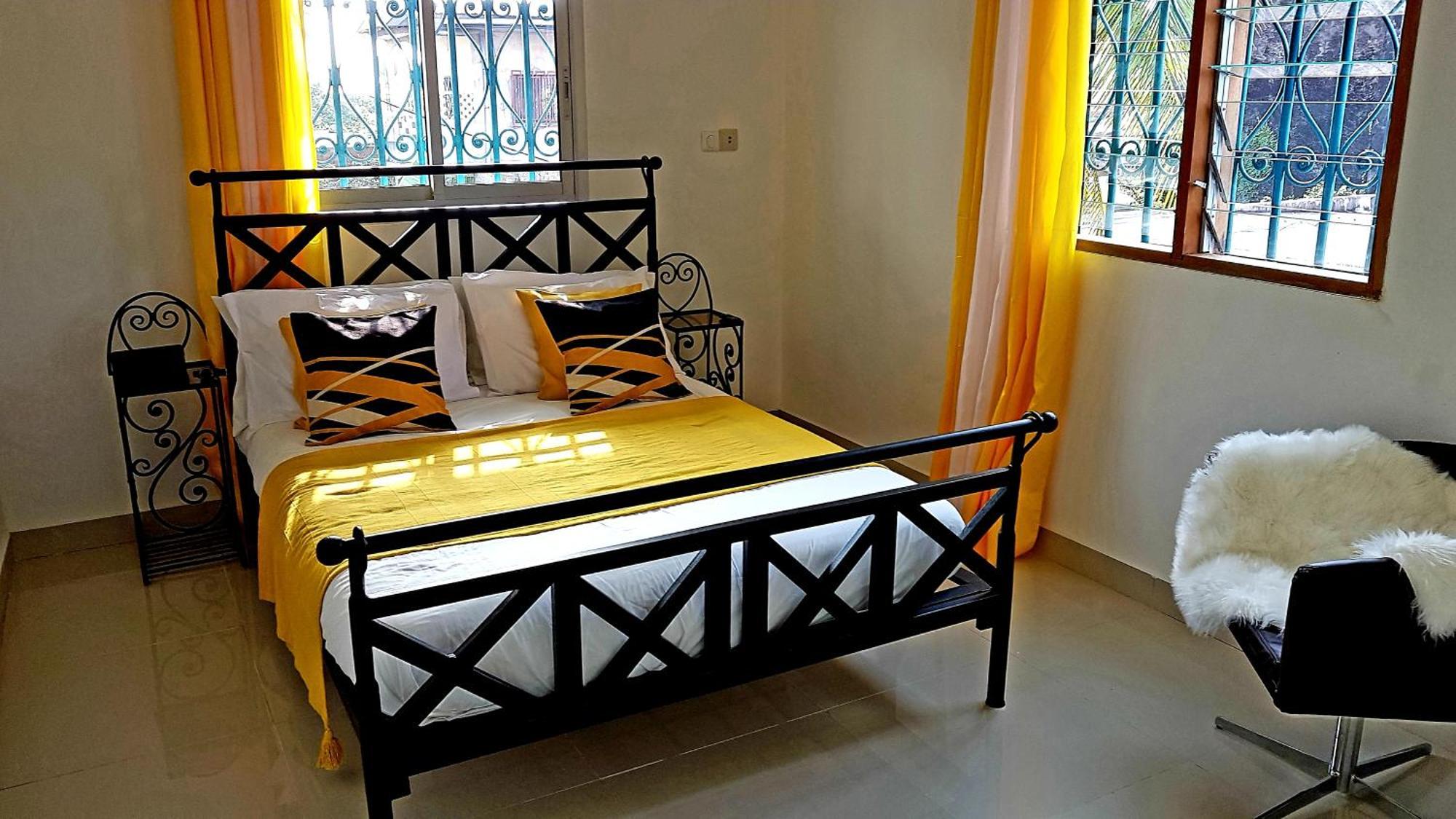 Appartement Makepe Bm 2 Дуала Екстериор снимка